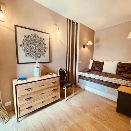 招待所 Aurelj 巴罗洛